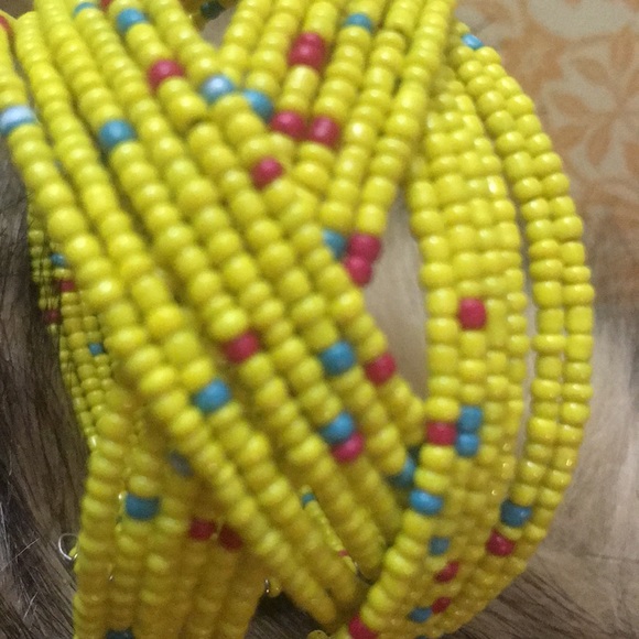 Gorgeous Yellow Wide Beaded Cuff Vintage - Picture 7 of 7